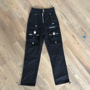 NWT Maniere De Voir cargo pants